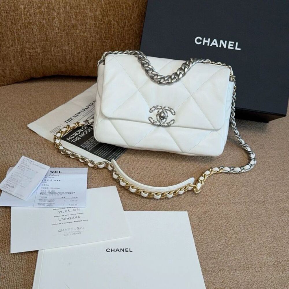 Chanel Women Pre-Loved Bag Very Good Condition